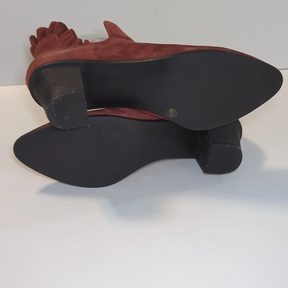 Lori Goldstein Sydney Ruffle Detail Ankle Booties Size 8